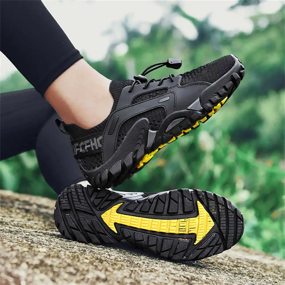 Tech Accessories Sale - 40-44 boyutu 46 yaz yürüyüş botları